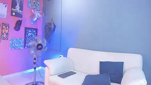 Snapshot of martin_killer chatting on February 2025 10:26:01 PM martin killer online show from February 2025 10:26:01 PM