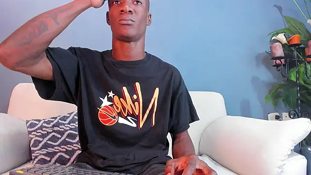 Snapshot of martin_killer chatting on February 2025 04:53:01 AM martin killer online show from February 2025 04:53:01 AM