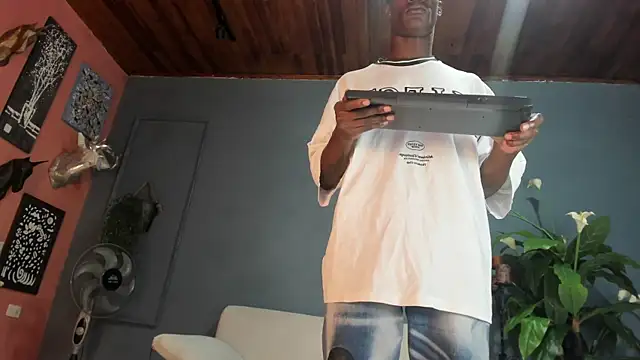 Snapshot of martin_killer chatting on February 2025 01:13:02 AM martin killer online show from February 2025 01:13:02 AM