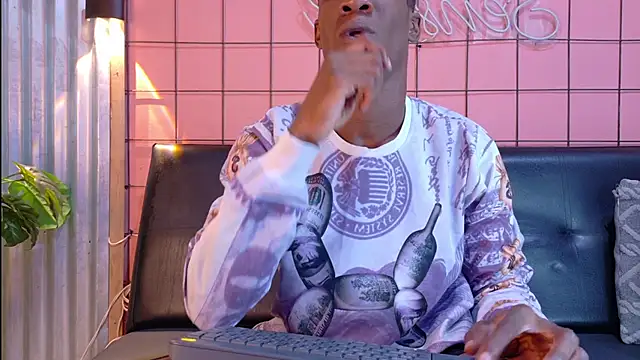 Snapshot of martin_killer chatting on September 2025 01:16:02 AM martin killer online show from September 2025 01:16:02 AM