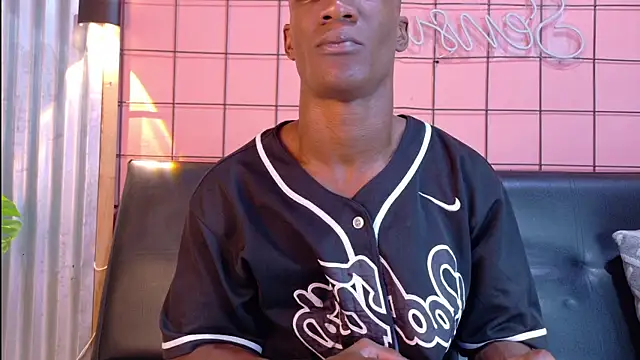 Snapshot of martin_killer chatting on September 2025 01:17:01 AM martin killer online show from September 2025 01:17:01 AM