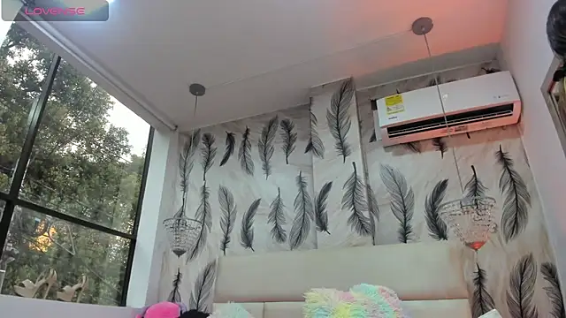 Vivi prinncess online show from September 2025 10:15:02 PM