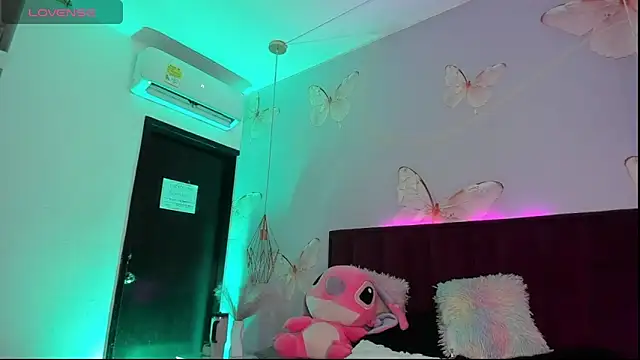 Vivi prinncess online show from March 2026 12:28:01 AM