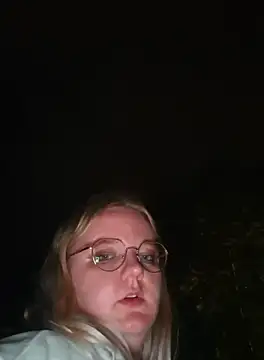 Fiona0705 online show from September 2025 09:31:02 PM