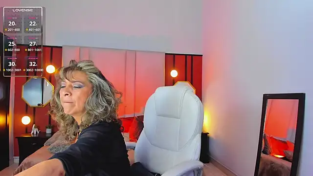 GraceElizabeth  online show from February 2025 09:11:02 PM