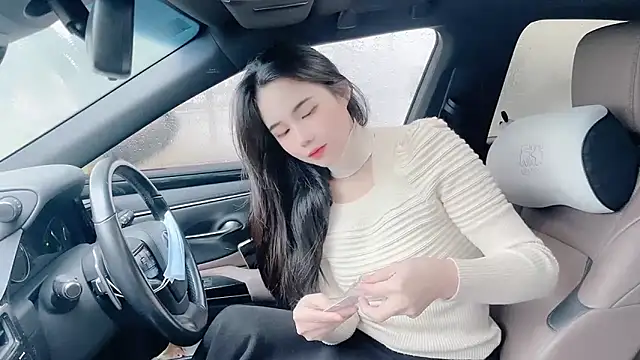 orla2021 online show from October 2025 12:55:01 AM