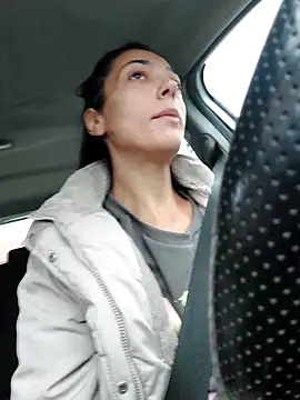 JoLeNe27 online show from October 2025 06:53:02 AM