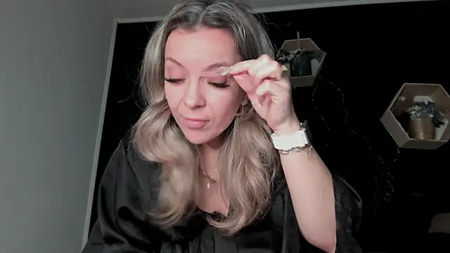 Alesys69 online show from February 2026 10:47:01 PM