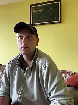 Flakka95 online show from October 2025 02:06:02 PM