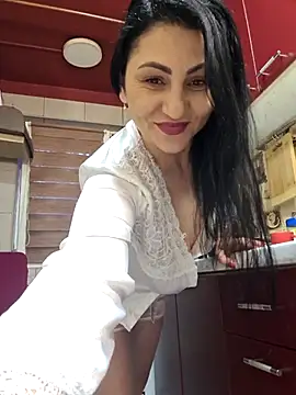 Snapshot of charrlote_love chatting on February 2025 03:21:01 PM charrlote love online show from February 2025 03:21:01 PM