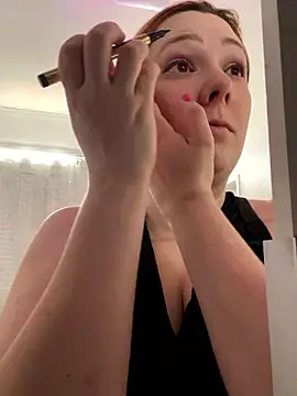 Snapshot of Patriciamoura69 chatting on December 2024 05:15:02 PM Patriciamoura69 online show from December 2024 05:15:02 PM