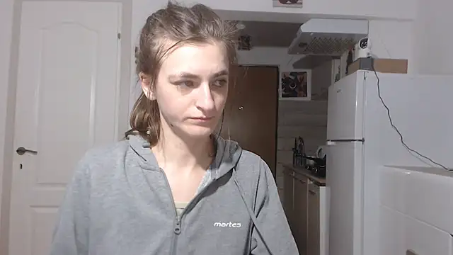 Snapshot of simyhvn chatting on February 2025 05:09:01 PM simyhvn online show from February 2025 05:09:01 PM