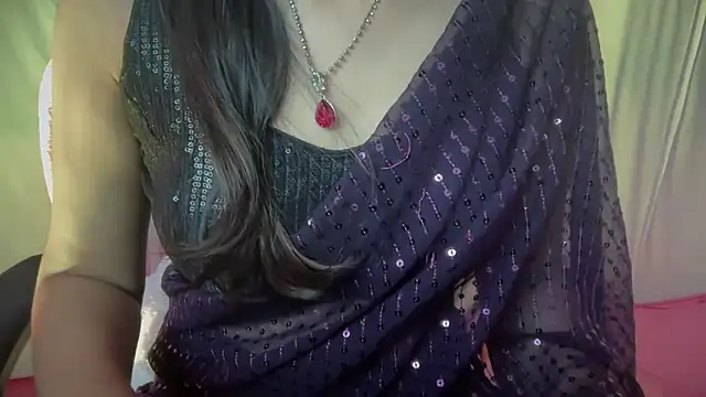 Snapshot of Queen_Angelena chatting on September 2025 04:29:01 PM Queen Angelena online show from September 2025 04:29:01 PM