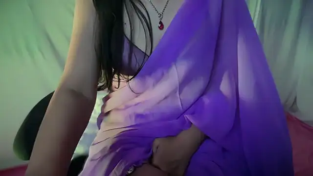 Snapshot of Queen_Angelena chatting on September 2025 06:22:02 PM Queen Angelena online show from September 2025 06:22:02 PM