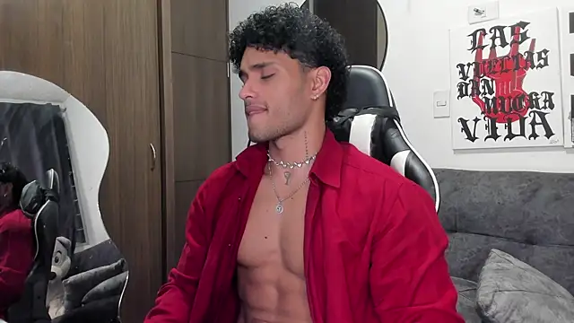 Alessandro Vanni online show from February 2026 03:32:01 AM