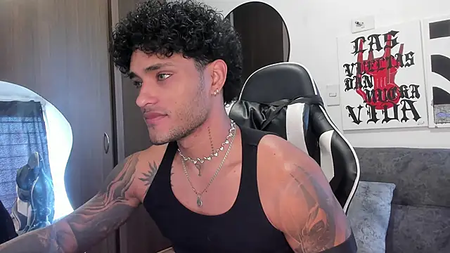 Alessandro Vanni online show from February 2026 02:34:01 PM