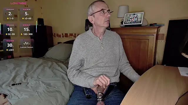 Snapshot of legaulois4691 chatting on March 2025 02:45:02 PM legaulois4691 online show from March 2025 02:45:02 PM