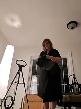 Canadian BBW online show from December 2025 02:35:01 PM