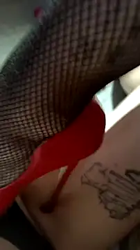 Misspadrona88 online show from October 2025 10:47:02 AM