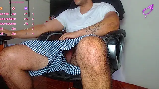 Snapshot of --mAk-- chatting on January 2025 01:27:01 PM --mAk-- online show from January 2025 01:27:01 PM