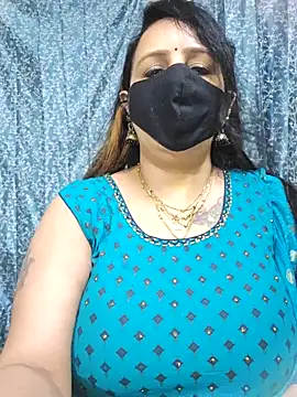 Snapshot of cute-tanvi chatting on January 2025 12:43:02 AM cute-tanvi online show from January 2025 12:43:02 AM