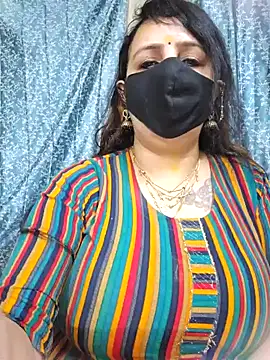 Snapshot of cute-tanvi chatting on January 2025 01:23:01 AM cute-tanvi online show from January 2025 01:23:01 AM