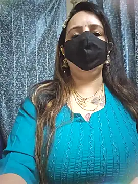Snapshot of cute-tanvi chatting on January 2025 01:37:02 AM cute-tanvi online show from January 2025 01:37:02 AM