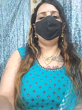 Snapshot of cute-tanvi chatting on February 2025 01:34:02 AM cute-tanvi online show from February 2025 01:34:02 AM