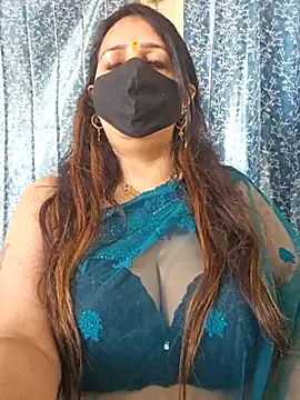 Snapshot of cute-tanvi chatting on February 2025 04:54:01 AM cute-tanvi online show from February 2025 04:54:01 AM