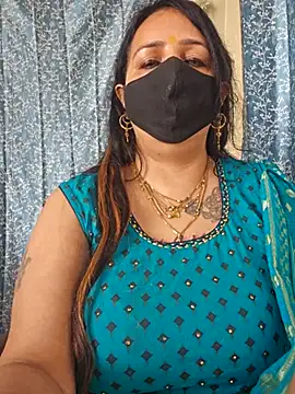 Snapshot of cute-tanvi chatting on February 2025 04:14:02 AM cute-tanvi online show from February 2025 04:14:02 AM