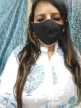 Snapshot of cute-tanvi chatting on February 2025 01:47:02 AM cute-tanvi online show from February 2025 01:47:02 AM