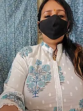 Snapshot of cute-tanvi chatting on March 2025 04:34:02 AM cute-tanvi online show from March 2025 04:34:02 AM