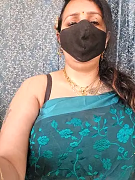 Snapshot of cute-tanvi chatting on March 2025 01:37:02 AM cute-tanvi online show from March 2025 01:37:02 AM