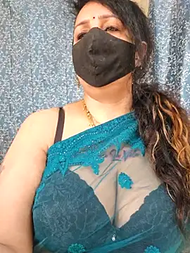 Snapshot of cute-tanvi chatting on March 2025 01:24:02 AM cute-tanvi online show from March 2025 01:24:02 AM