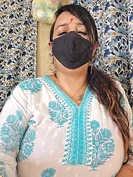 Snapshot of cute-tanvi chatting on September 2025 02:35:01 AM cute-tanvi online show from September 2025 02:35:01 AM