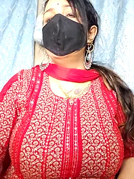 cute-tanvi online show from February 2026 11:58:01 PM