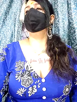 Snapshot of cute-tanvi chatting on June 2026 01:04:02 AM cute-tanvi online show from June 2026 01:04:02 AM