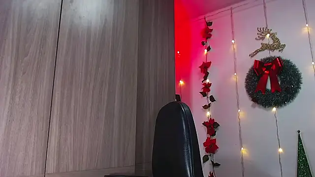 Kenisha Sweet online show from December 2024 04:28:02 AM