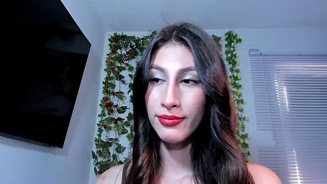 valeria gonzales  online show from February 2025 07:49:01 PM