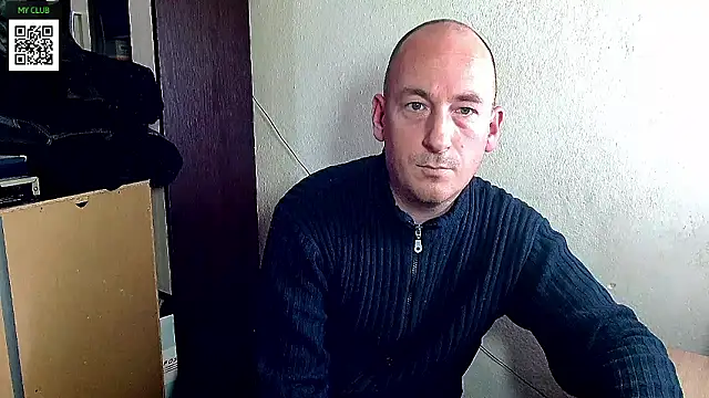 Snapshot of Johan___Barker chatting on December 2024 02:44:01 PM Johan Barker online show from December 2024 02:44:01 PM