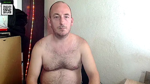 Snapshot of Johan___Barker chatting on December 2024 11:43:02 AM Johan Barker online show from December 2024 11:43:02 AM