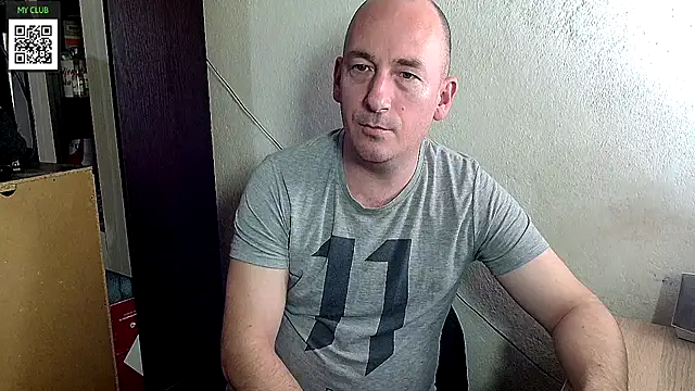 Snapshot of Johan___Barker chatting on February 2025 04:36:02 PM Johan Barker online show from February 2025 04:36:02 PM
