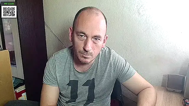 Snapshot of Johan___Barker chatting on March 2025 08:13:01 AM Johan Barker online show from March 2025 08:13:01 AM