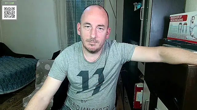 Snapshot of Johan___Barker chatting on March 2025 09:44:02 AM Johan Barker online show from March 2025 09:44:02 AM