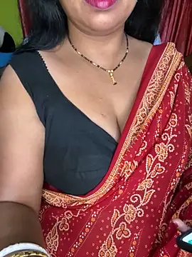 Snapshot of Anushka_21 chatting on April 2026 01:36:01 AM Anushka 21 online show from April 2026 01:36:01 AM