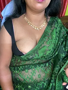 Snapshot of Anushka_21 chatting on May 2026 12:49:01 AM Anushka 21 online show from May 2026 12:49:01 AM