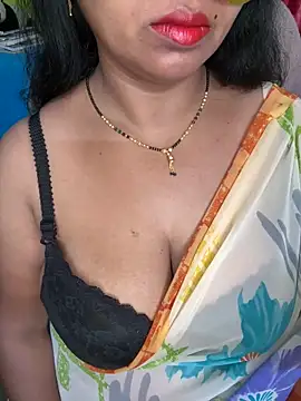 Snapshot of Anushka_21 chatting on May 2026 01:32:02 AM Anushka 21 online show from May 2026 01:32:02 AM