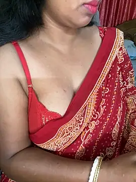 Snapshot of Anushka_21 chatting on June 2026 01:29:01 AM Anushka 21 online show from June 2026 01:29:01 AM