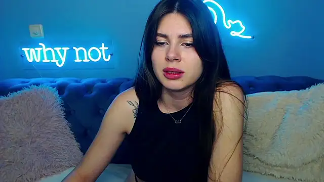 ViollinaLove online show from March 2025 05:47:01 PM