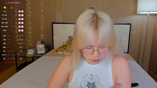 bellatip online show from October 2025 12:33:01 AM